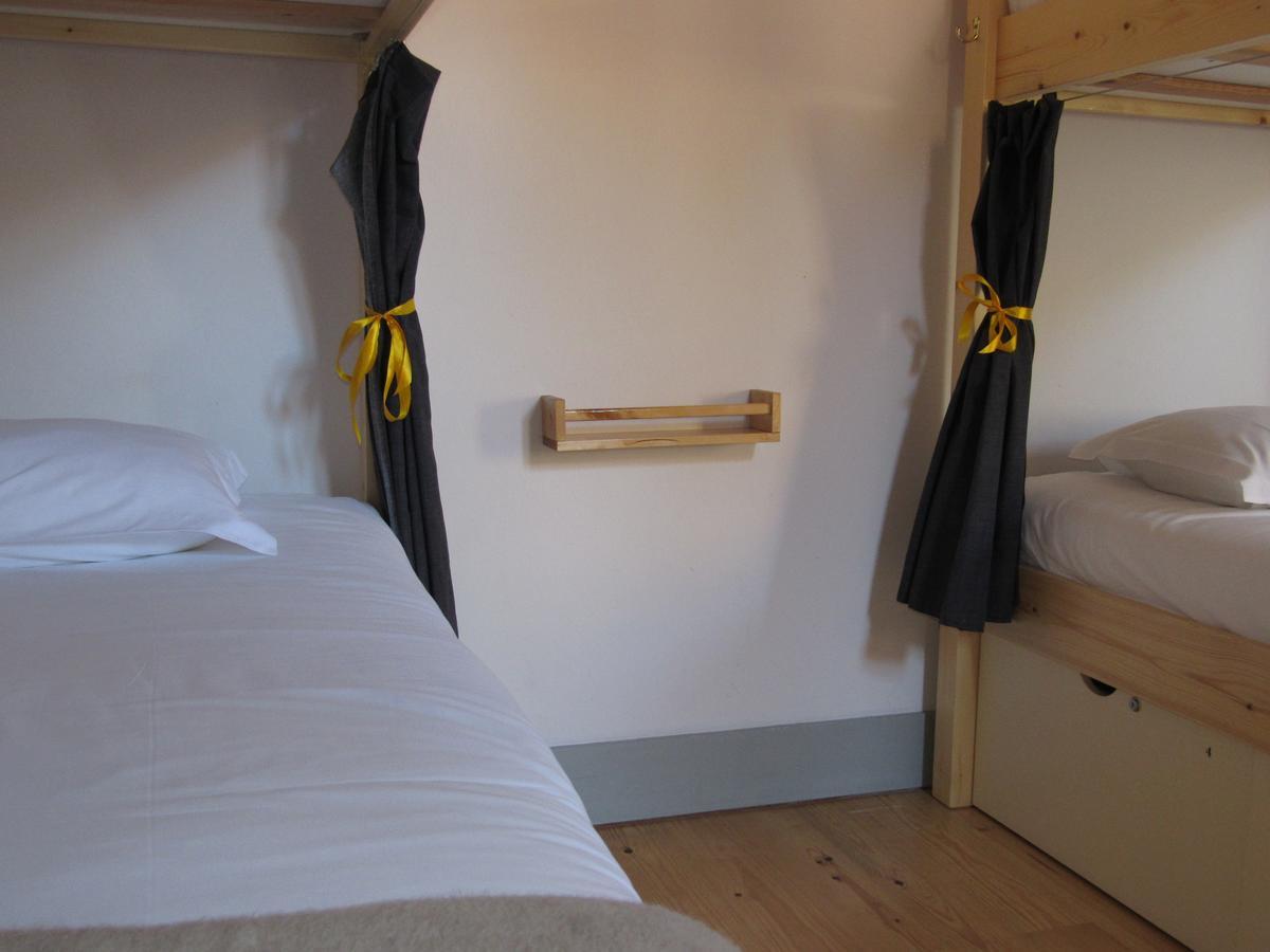 Single Bed Mixed Dormitory Room
