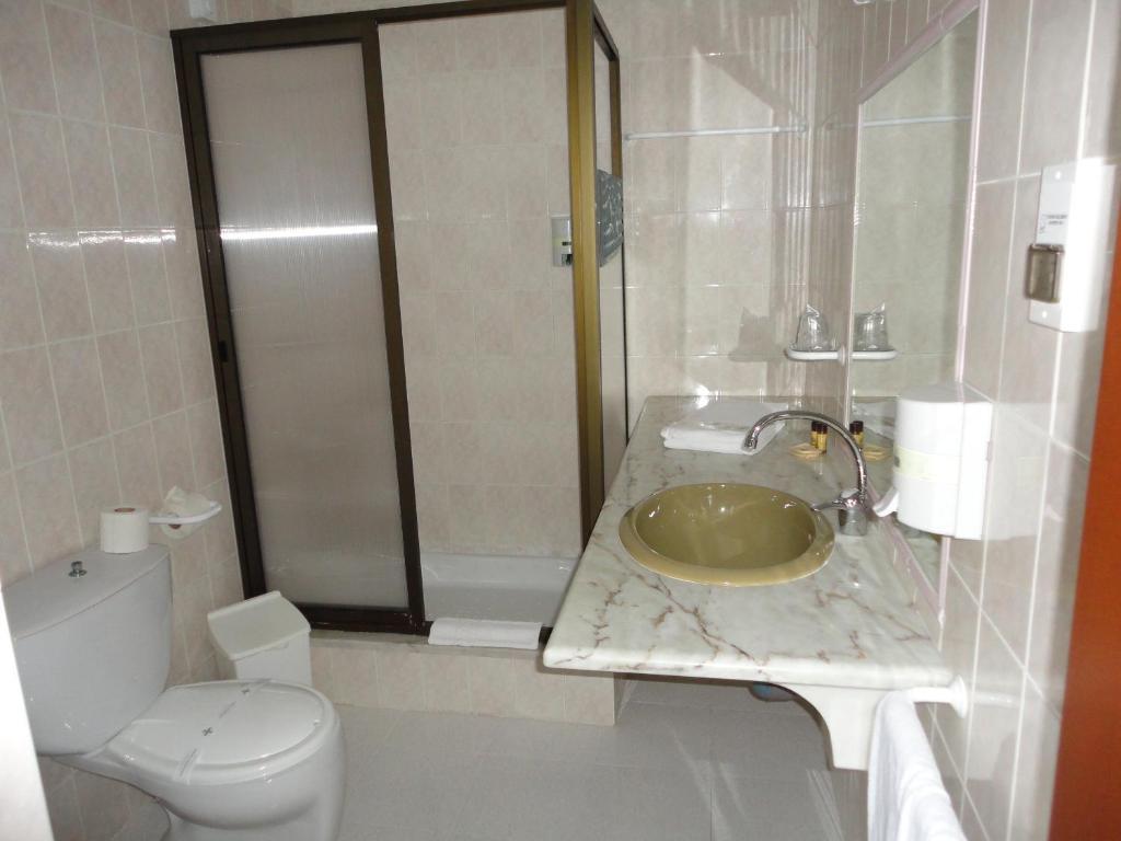 Quarto Duplo