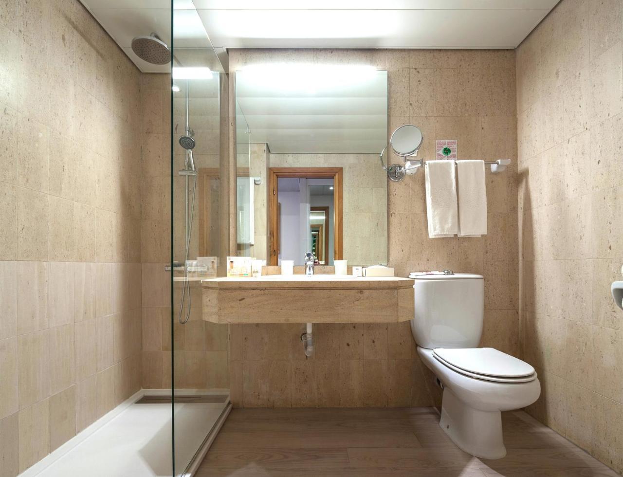 Classic Double or Twin Room with Sea View