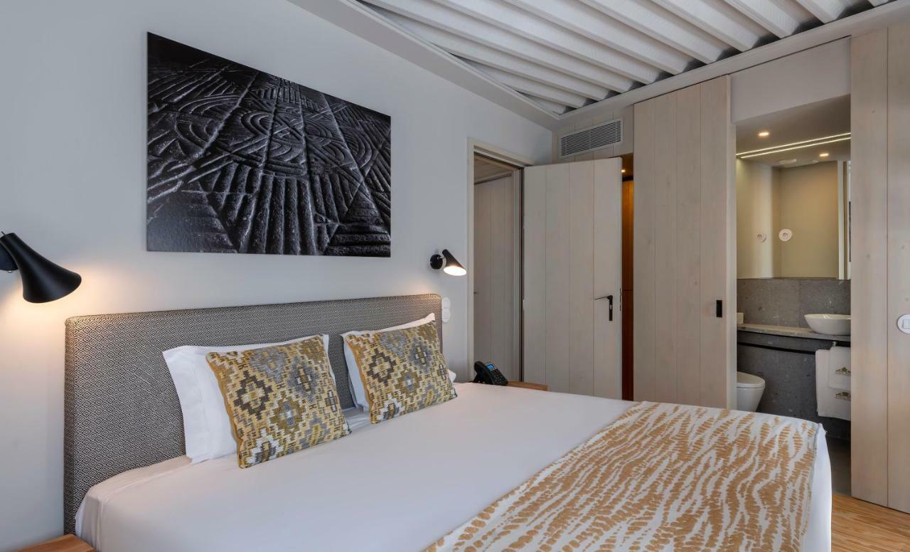 Junior Suite with Balcony