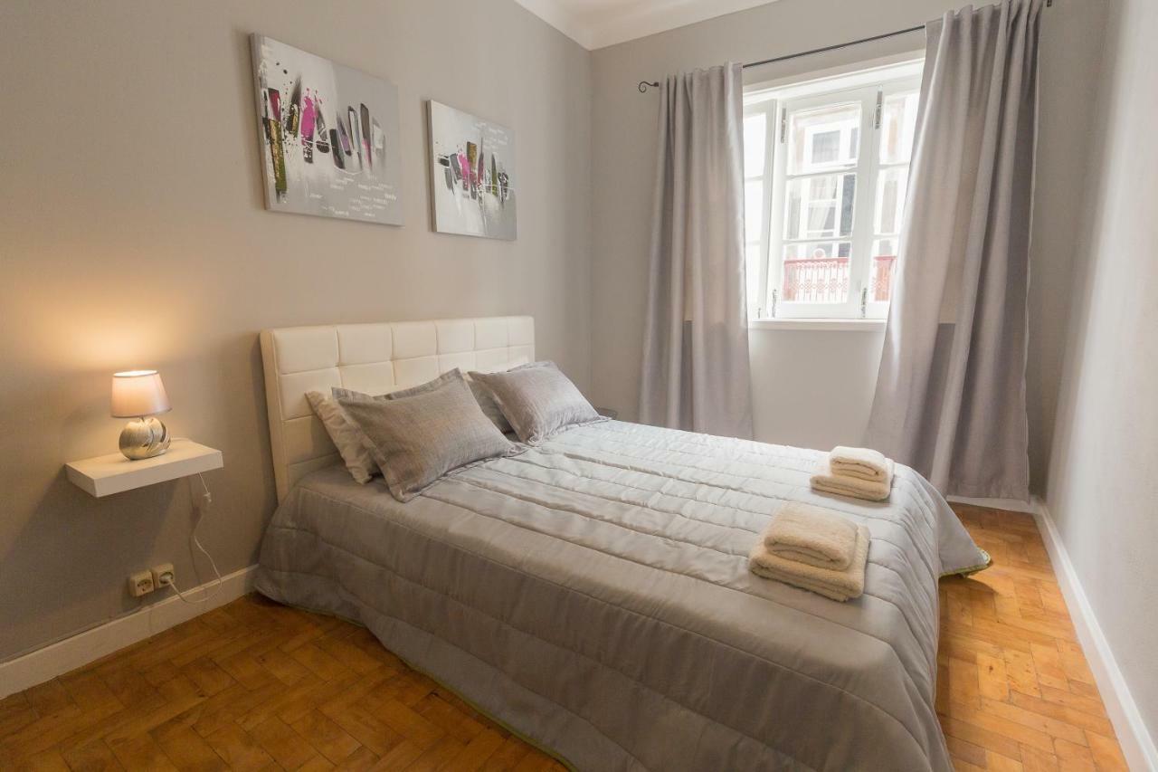 Quarto Duplo com Casa de Banho Partilhada