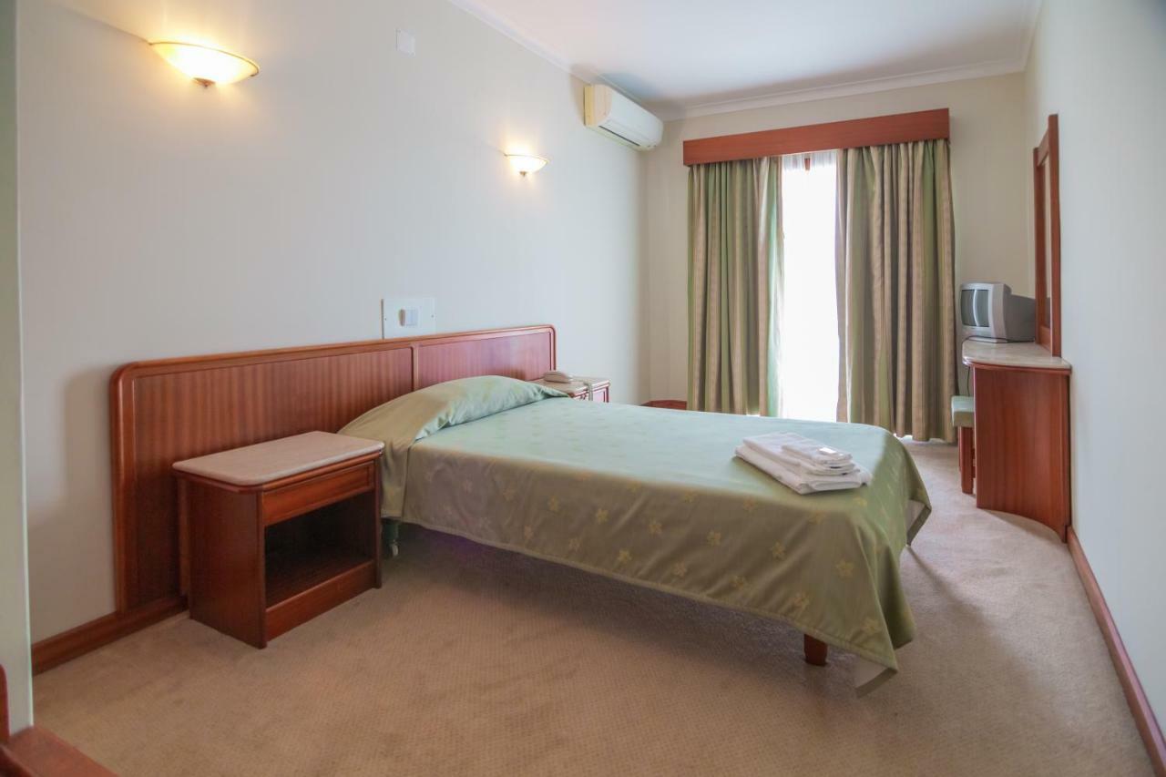 Quarto Duplo