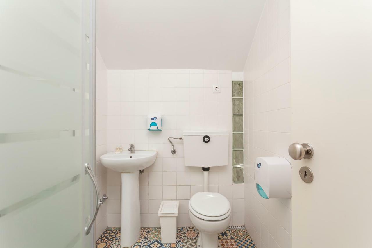 Quarto Familiar com Casa de Banho Privativa