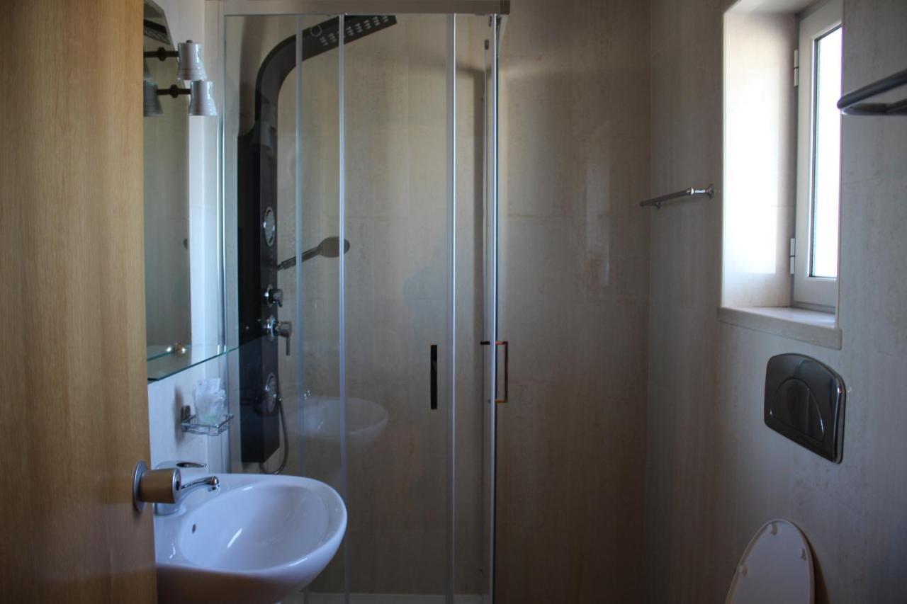Quarto Individual Standard
