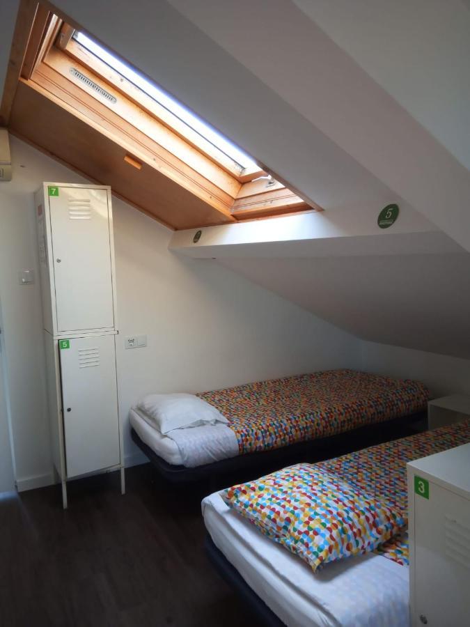 Bed 8-Bed Mixed Dormitory Room