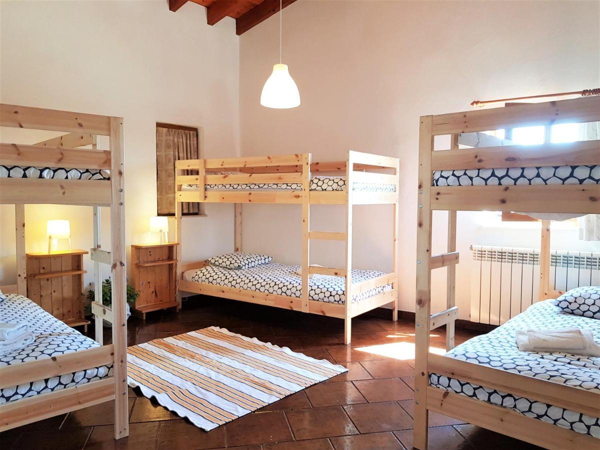 Vierbettzimmer mit eigenem Bad