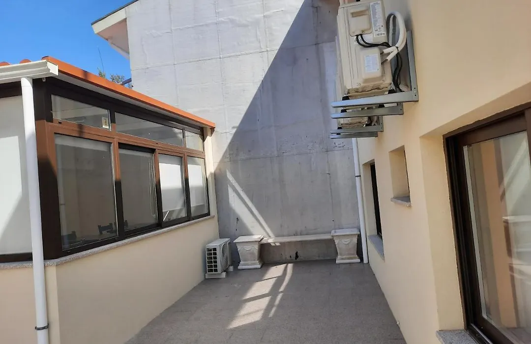 Maia Oporto Suites-1