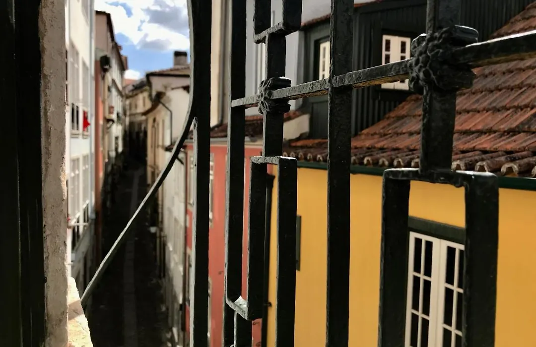 Change The World Hostels - Coimbra - Almedina-1