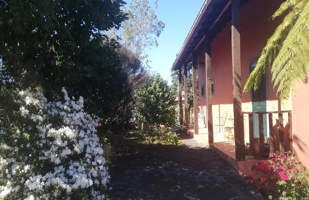 Chalet Pico Das Pedras-1