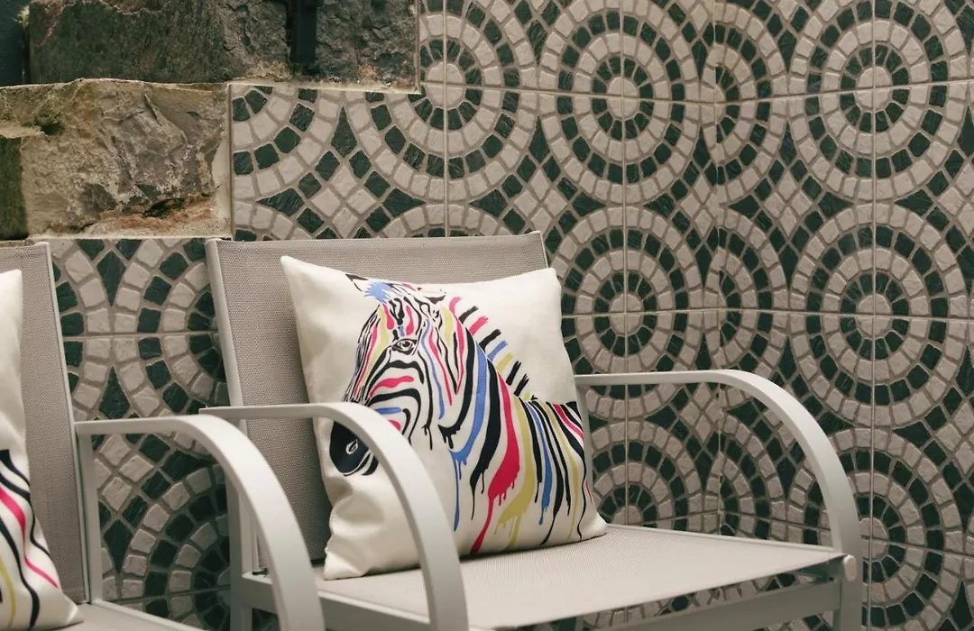 Largo Da Rainha, Guesthouse-1