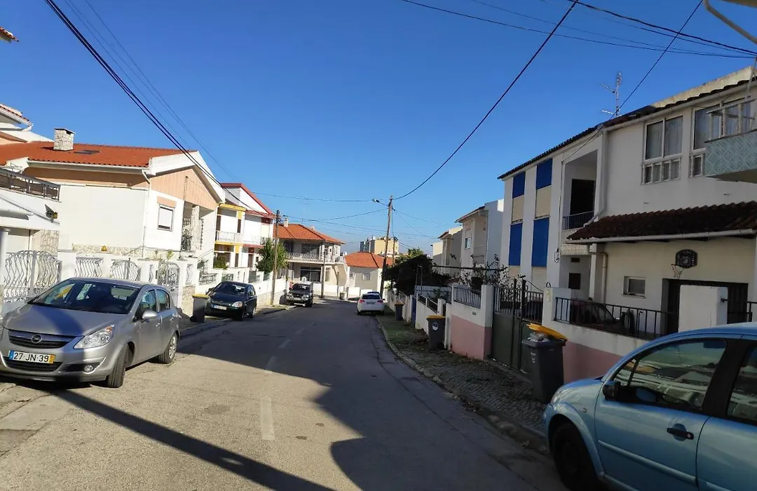 Casa De Vasco-Estadia Familiar E Tranquila-1