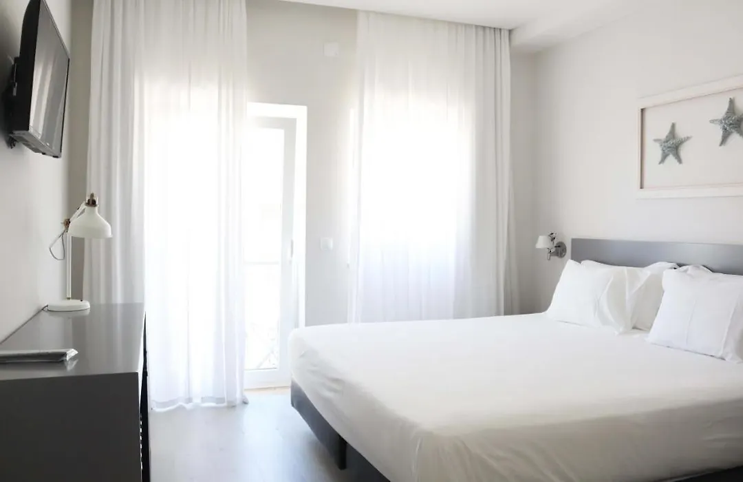 Hotel Mar Bravo-1