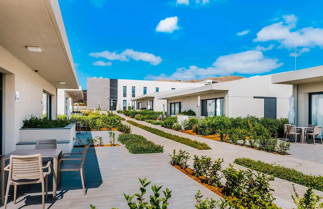 Vila Baleira Village - Adults Only-1