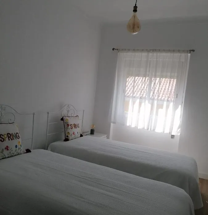 Alojamento Justo - Vila De Montargil-1