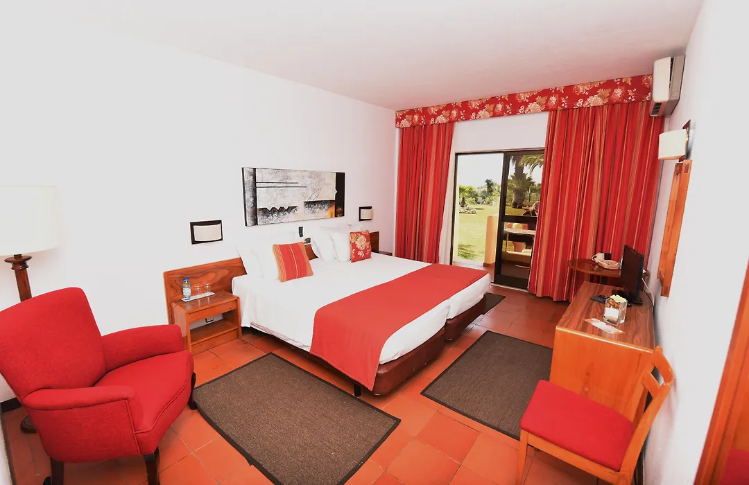 Praia Da Lota Resort - Beachfront Hotel-1