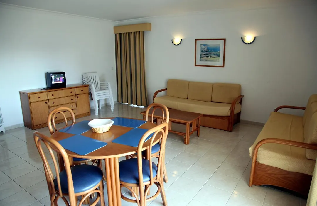 Aparthotel Calema Avenida Jardim-1
