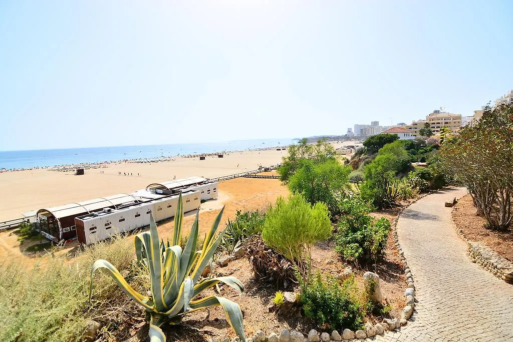 Clube Praia Da Rocha-1