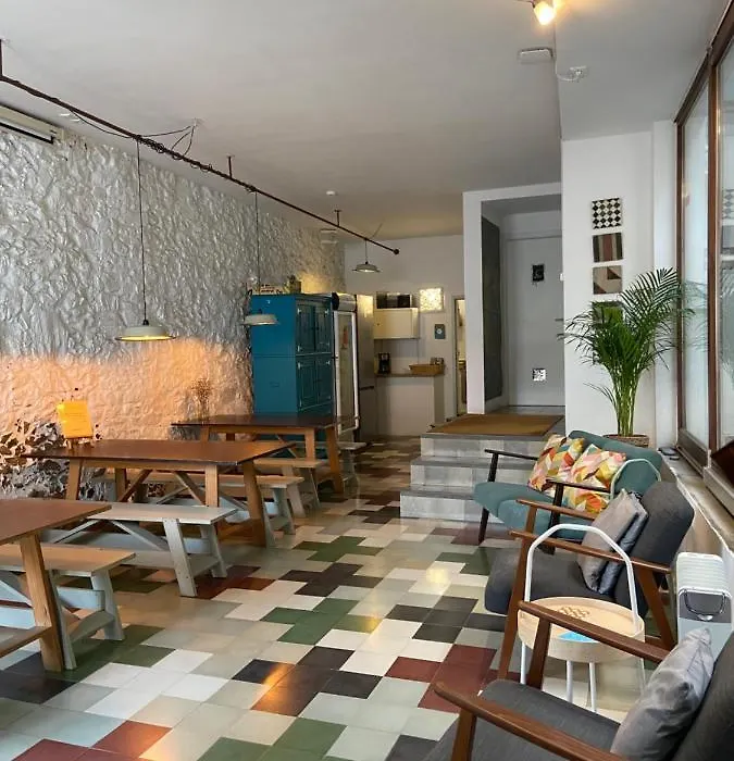 Amazigh Hostel Ensuite Rooms & Dorms With Shared Kitchen-1