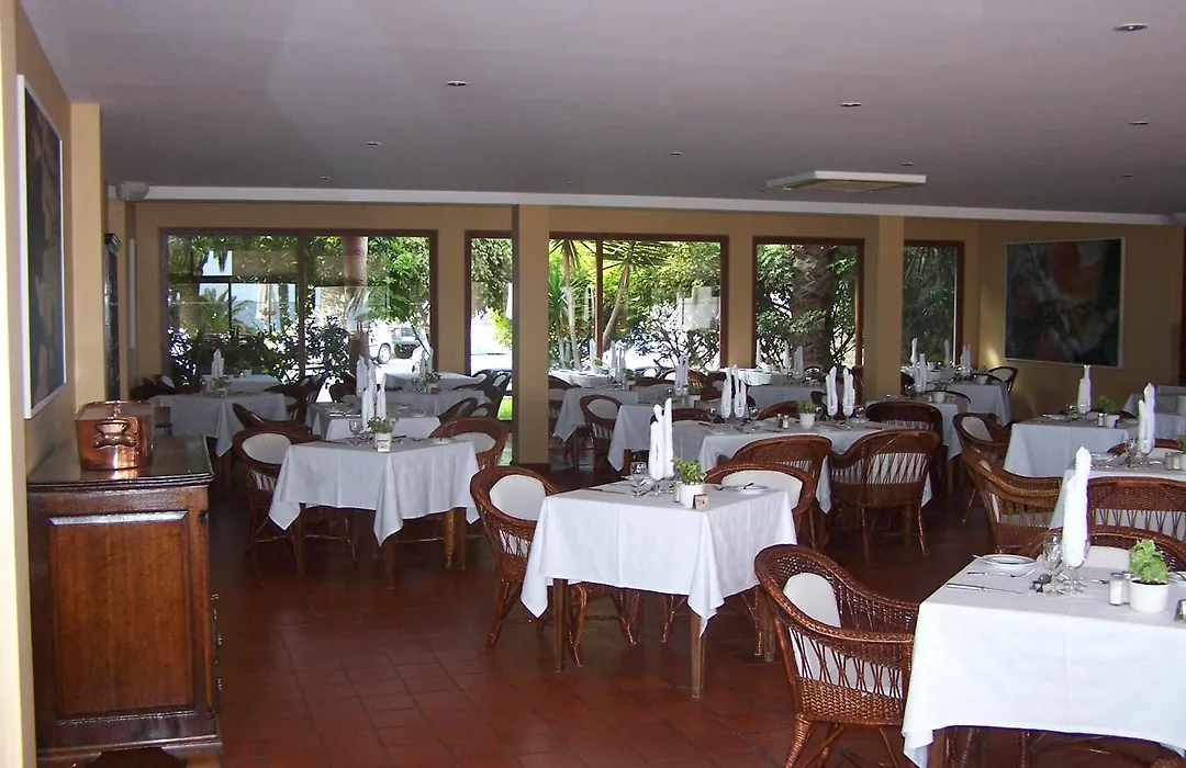 Hotel Porto Santo & Spa-1