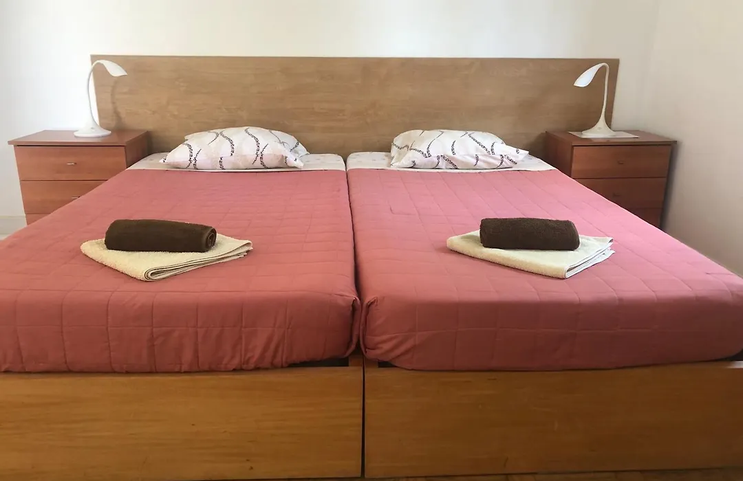 Azores Garden House - Suites B&B And Private Apartments - Self Access Keyboard-1
