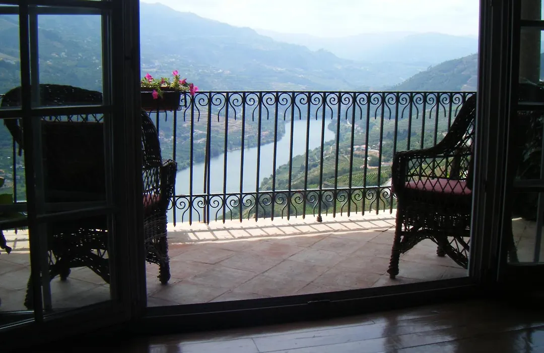 Casa De Canilhas-1