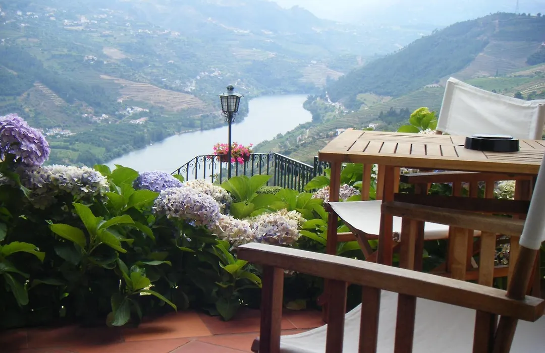 Casa De Canilhas-1