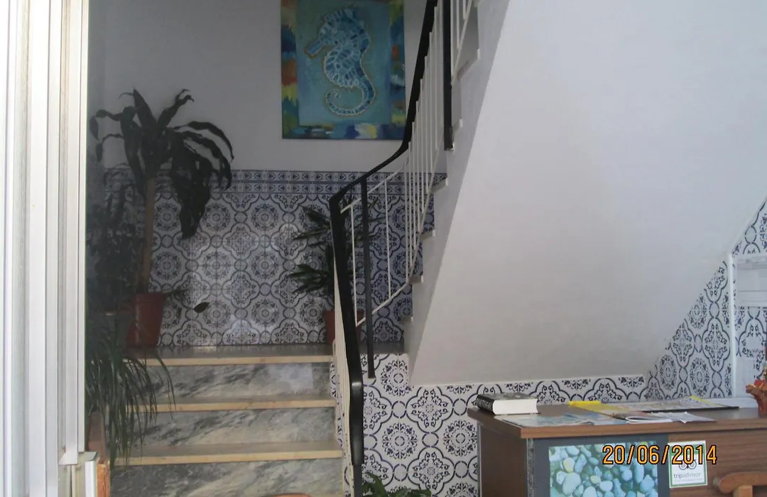 Guest House Pacifica-1
