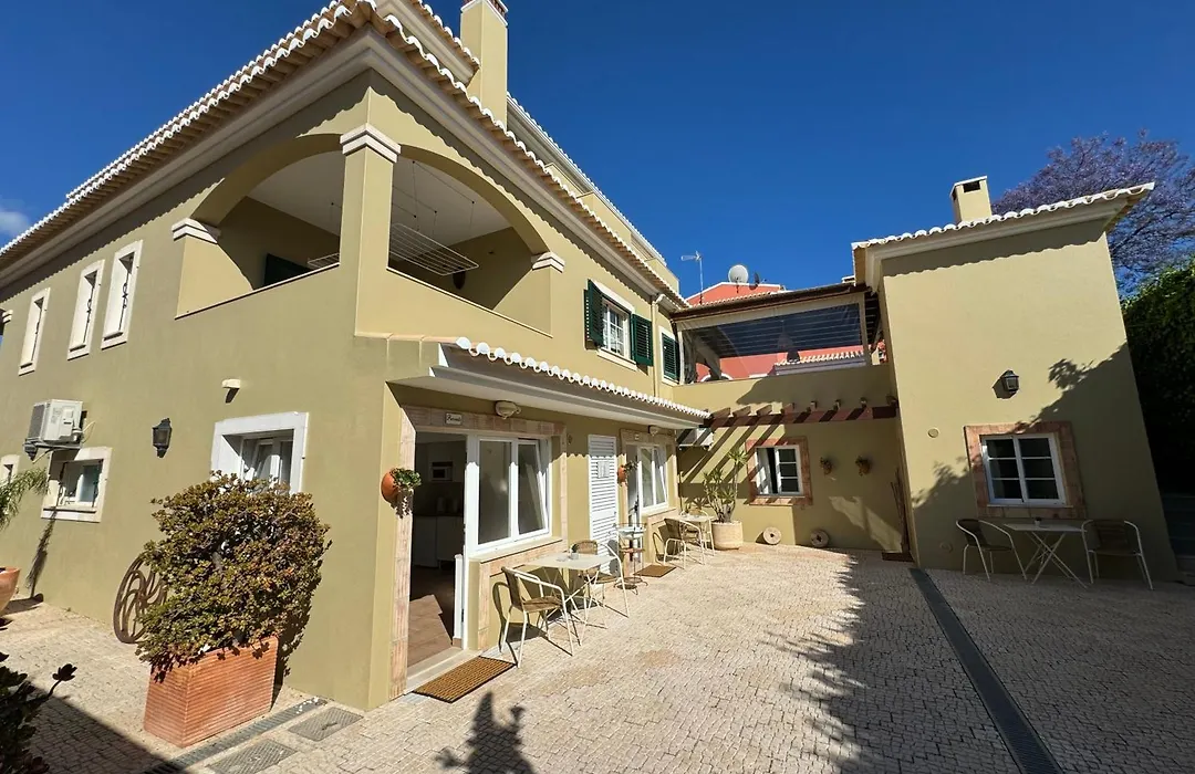 Happy Silva Guesthouse-1