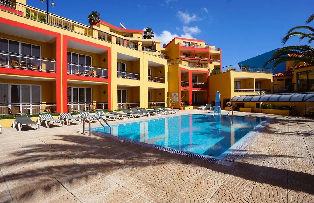 Hotel Cais Da Oliveira-1