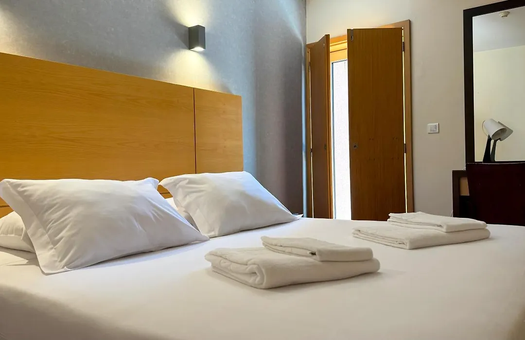Flag Hotel Barcelos-1