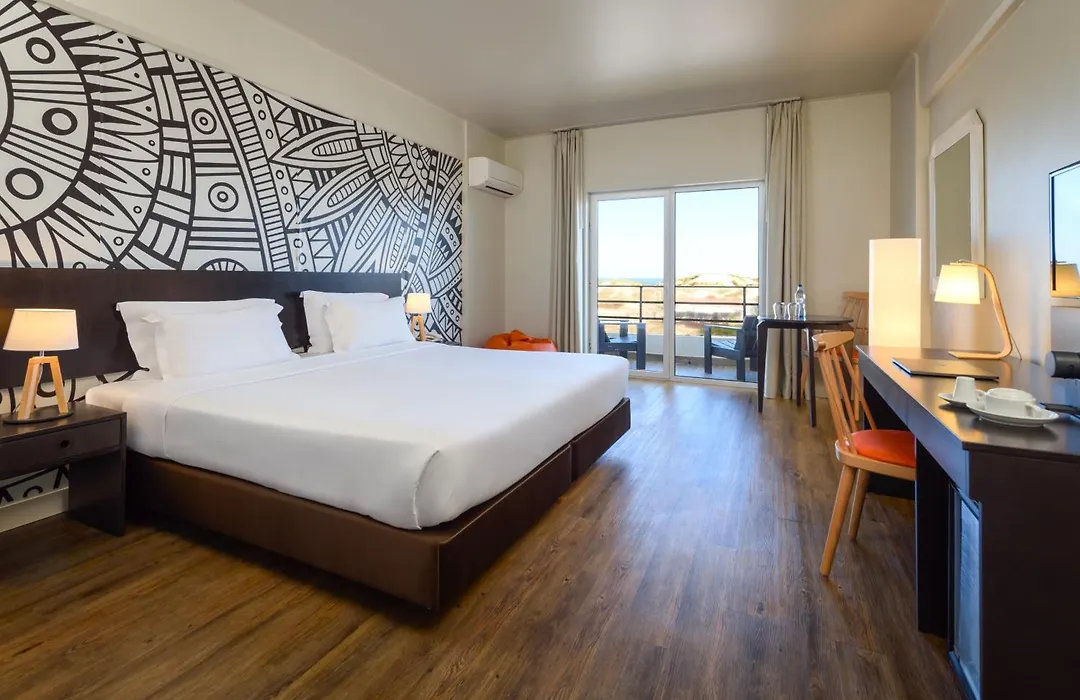 Star Inn Peniche-1