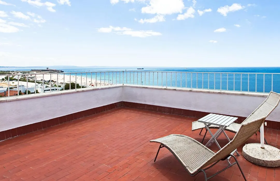 Carcavelos Beach Hotel-1