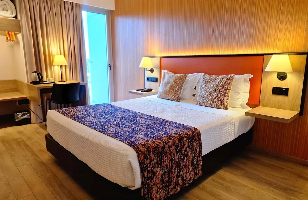 Hotel 3K Porto Aeroporto-1