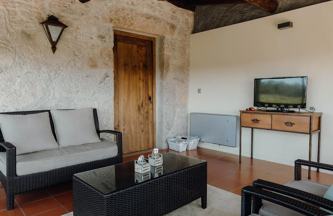 Casa Lata - Agroturismo E Enoturismo-1