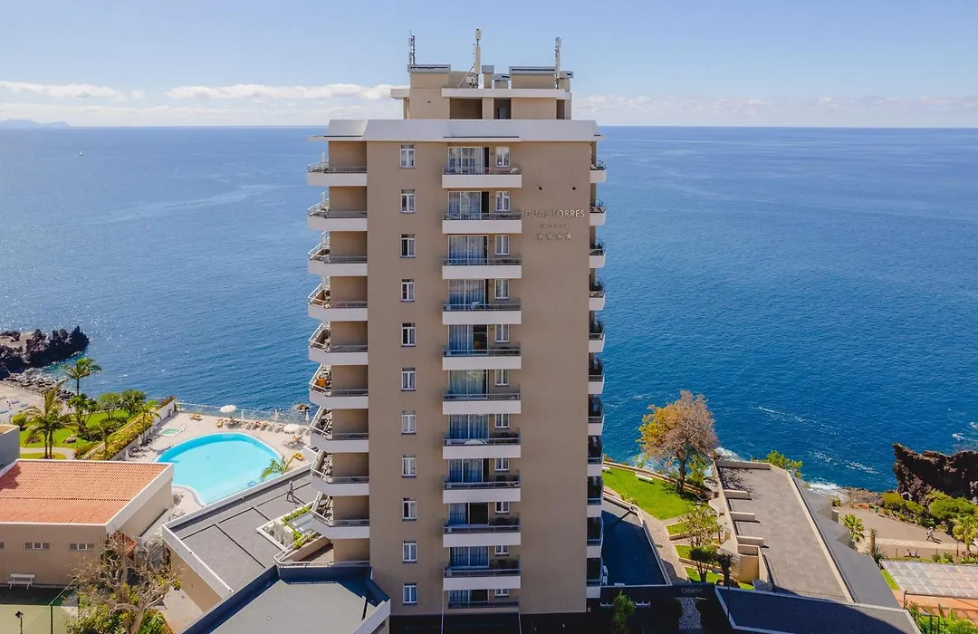 Duas Torres Hotel-1