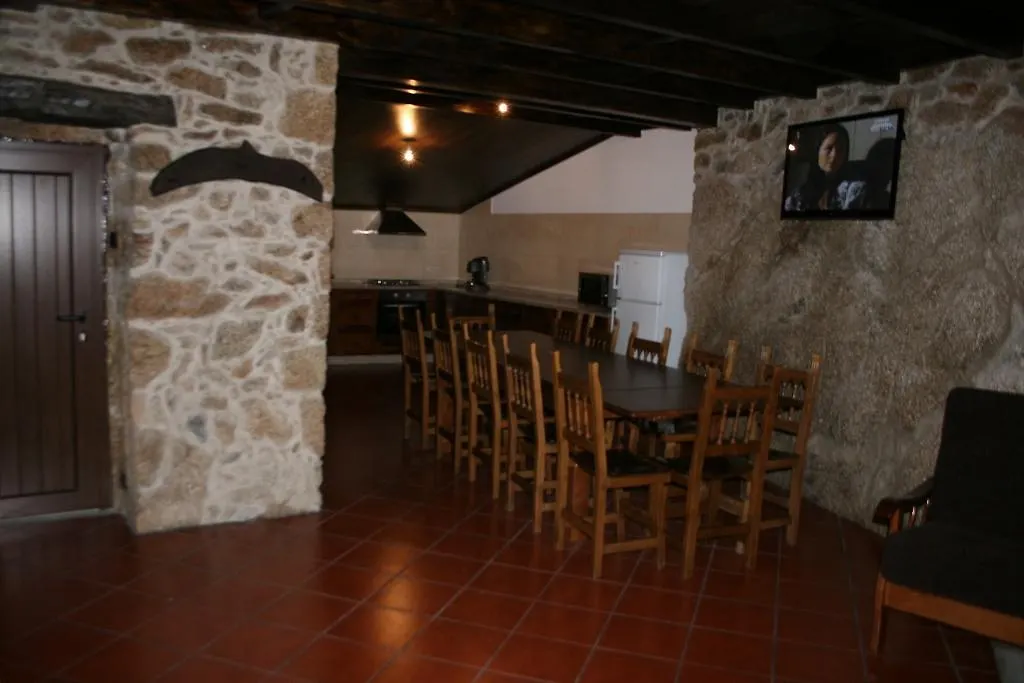 Abrigo De Montanha-1