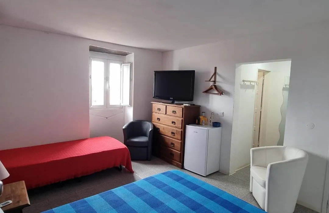Charme De Monsaraz II-1