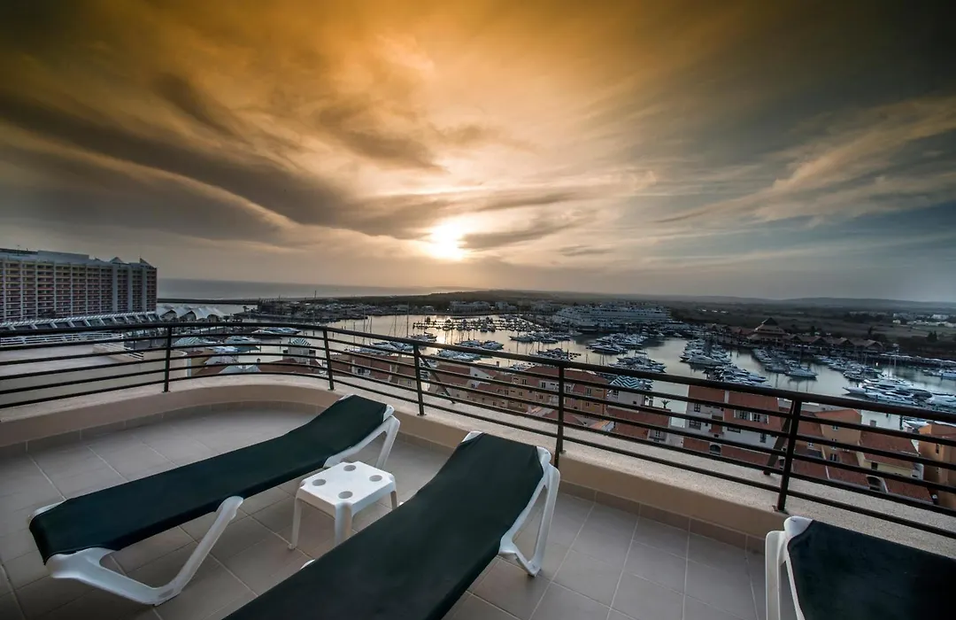 Vila Gale Marina-1