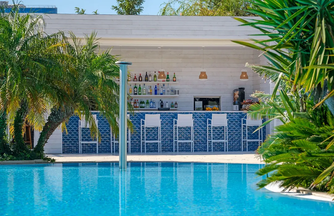Malibu Foz Hotel - La Maison Younan-1