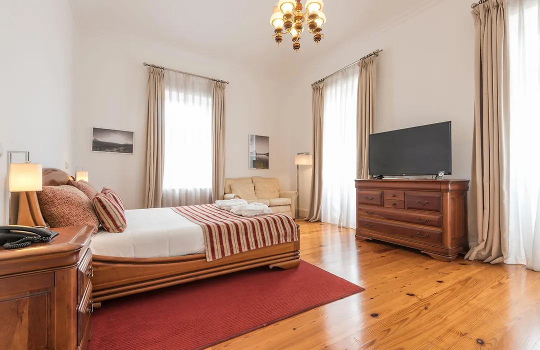 Arts In Hotel Conde Carvalhal-1