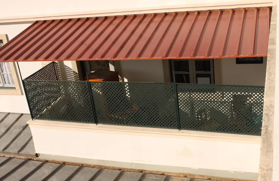 Be Coimbra Hostels-1