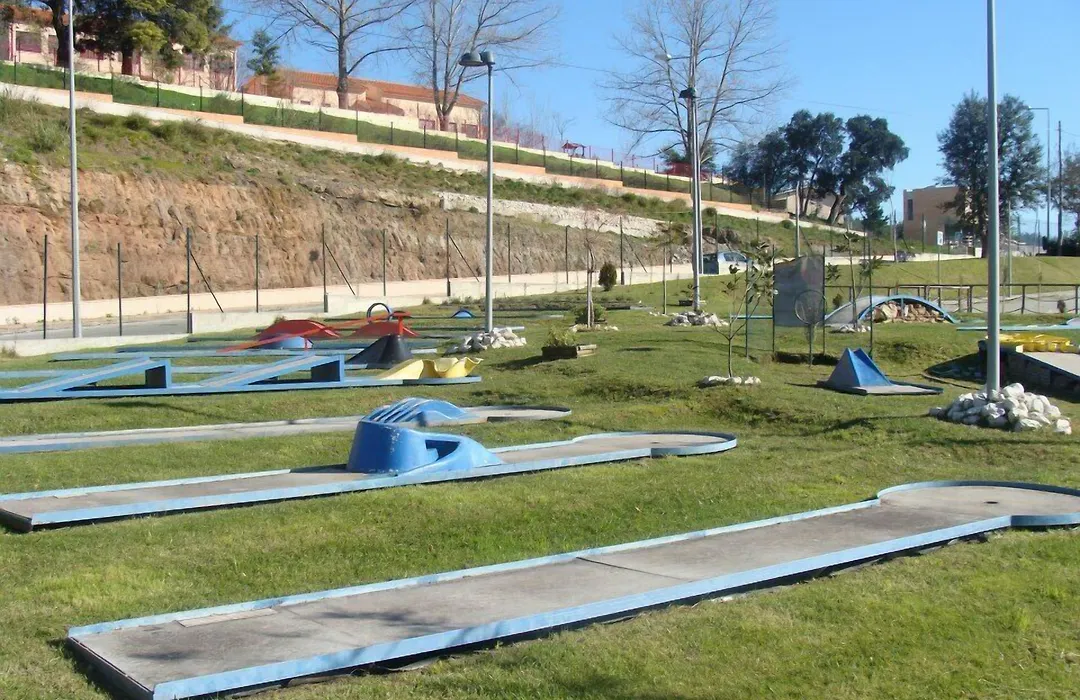 Coimbra Camping & Bungalows-1