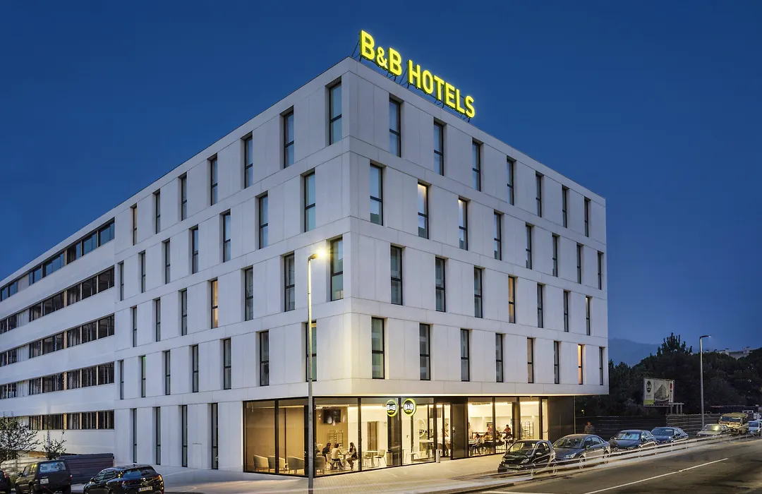 B&B Hotel Santo Tirso-1