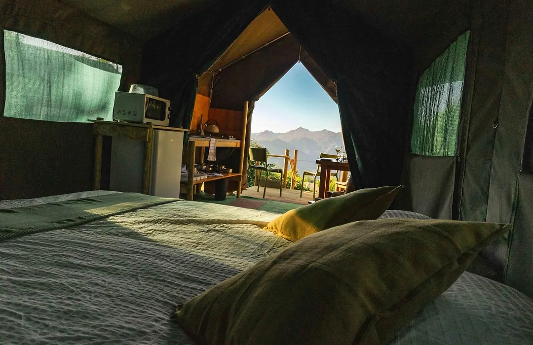 Safari Glamping Portugal Shark-1
