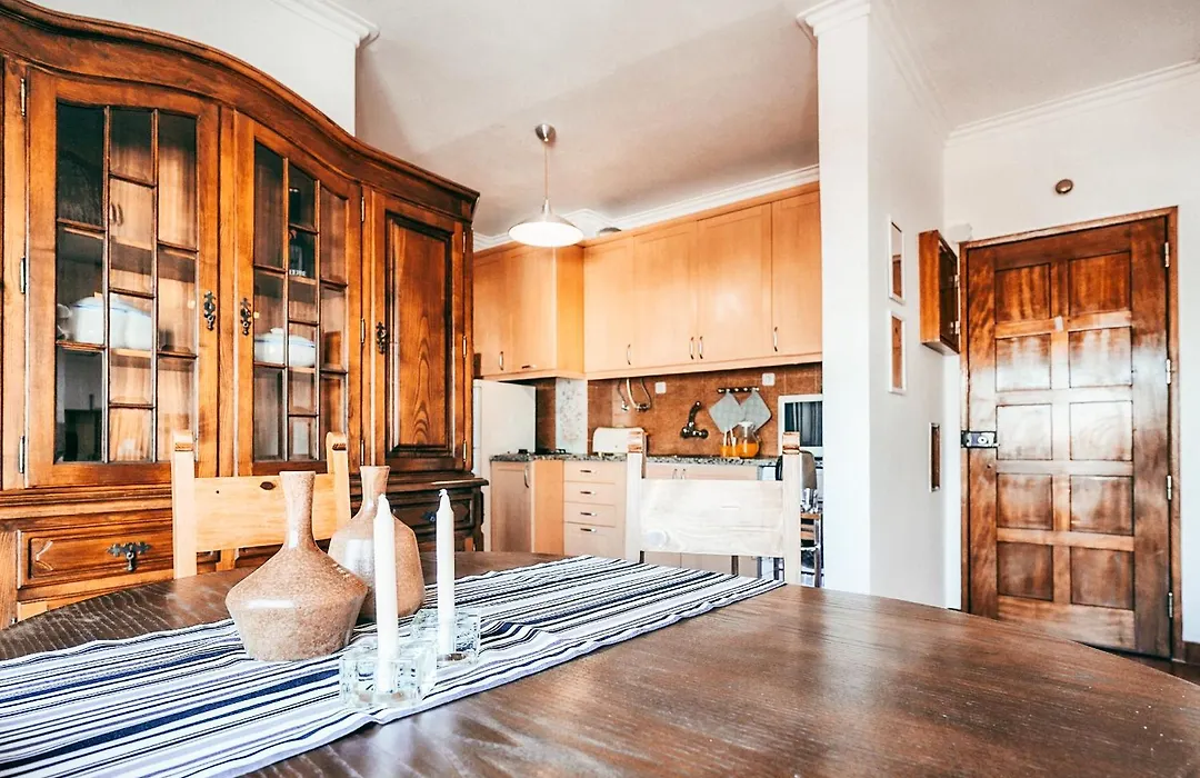 Amadora Terrace View By Gt House-1