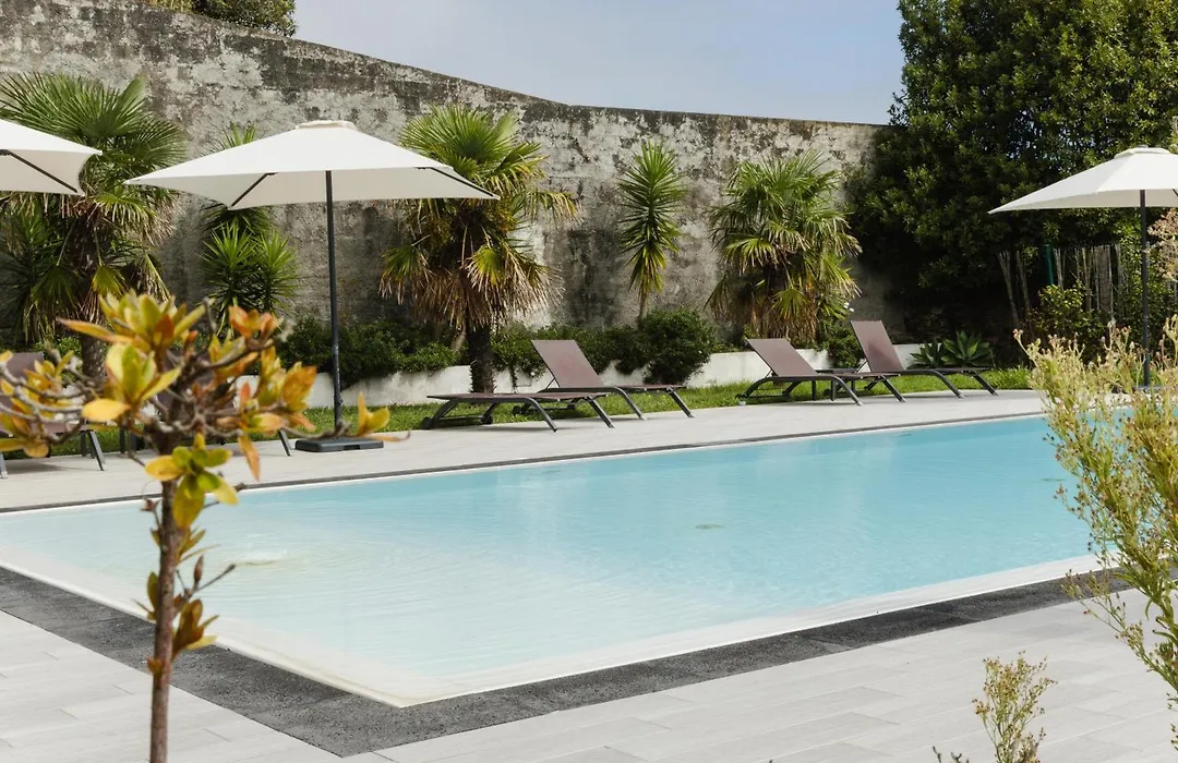 Gaivota Guest House-1