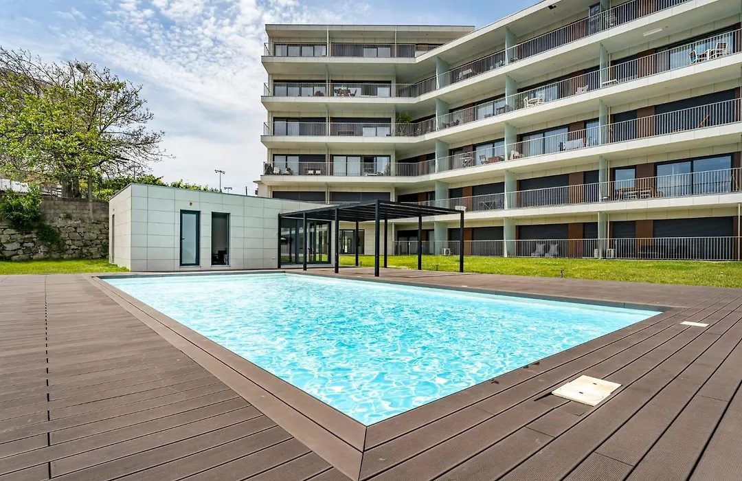 Antas Park Flat With Pool-1