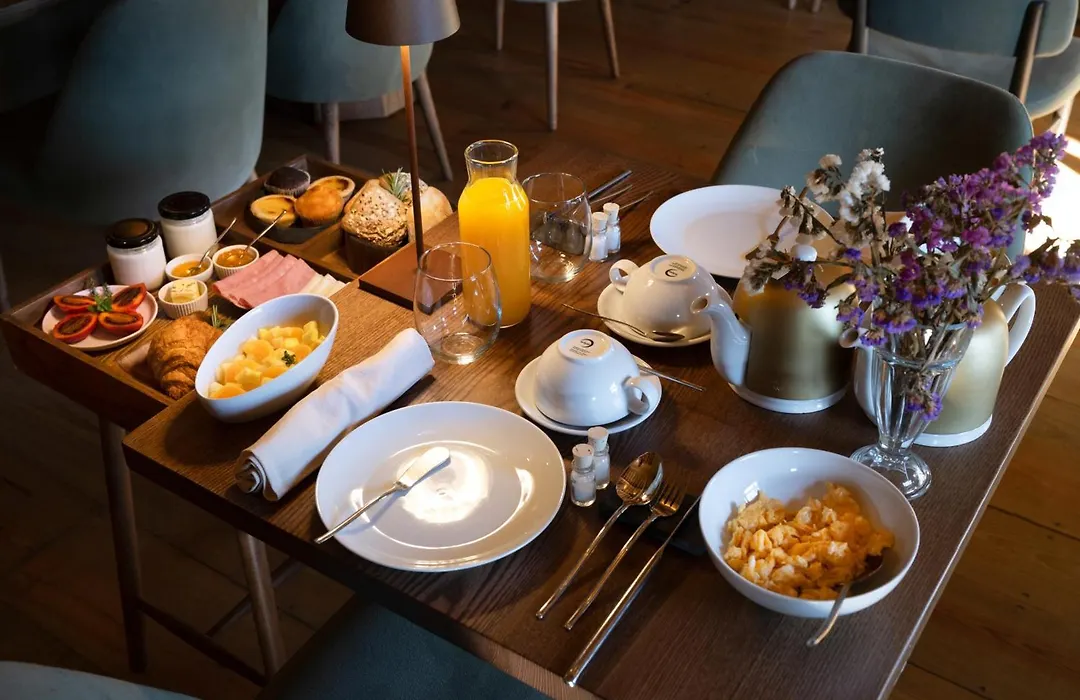 Dourwin Exclusive Suites & Restaurant - Adults Only-1