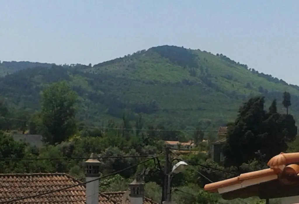 Casa Entre Serras-1
