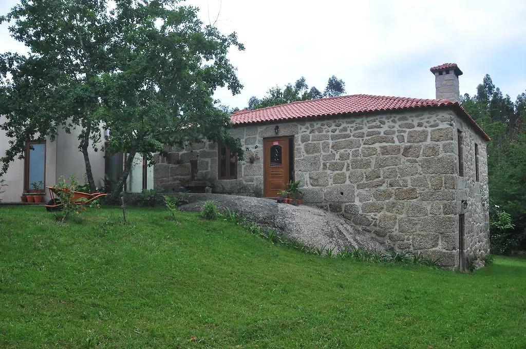 Casas Vale Martinho-1